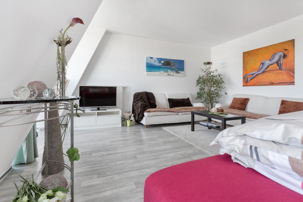 Apartment Hechtstrasse Dresda Esterno foto
